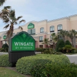 Wingate Inn Destin exterior